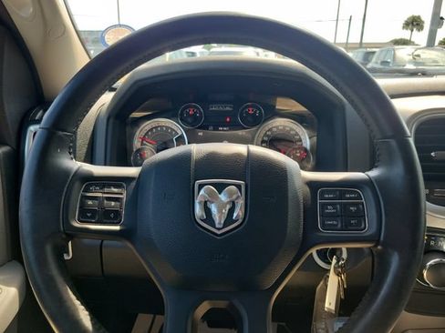 Used 2017 RAM 1500 Big Horn RWD image 19
