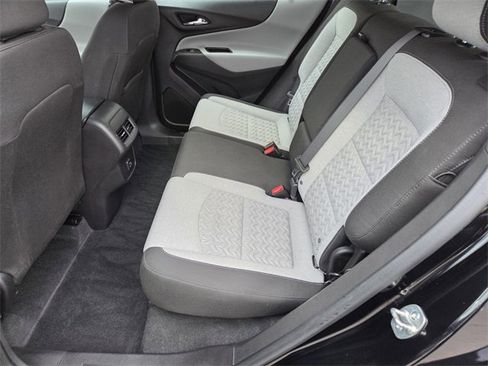 Used 2024 Chevrolet Equinox LS w/ Driver Confidence II Package image 11