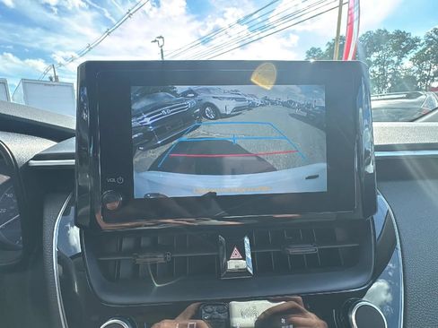 Used 2024 Toyota Corolla LE FWD image 25