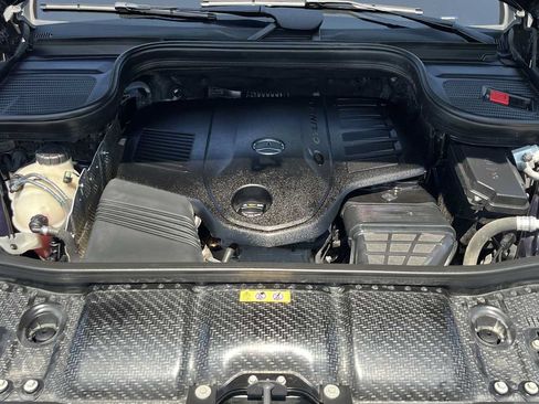 Used 2022 Mercedes-Benz GLS 450 4MATIC image 25