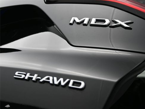 Used 2023 Acura MDX A-Spec image 29