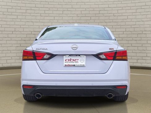 Certified 2025 Nissan Altima 2.5 SR FWD image 6