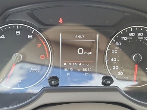 Used 2016 Audi Q5 3.0T Premium Plus w/ Technology Package AWD/4WD image 31