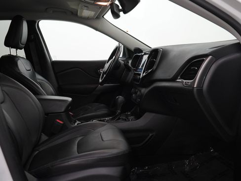 Used 2020 Jeep Cherokee Limited AWD/4WD image 11