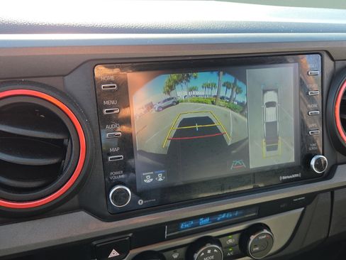 Certified 2023 Toyota Tacoma TRD Sport image 26