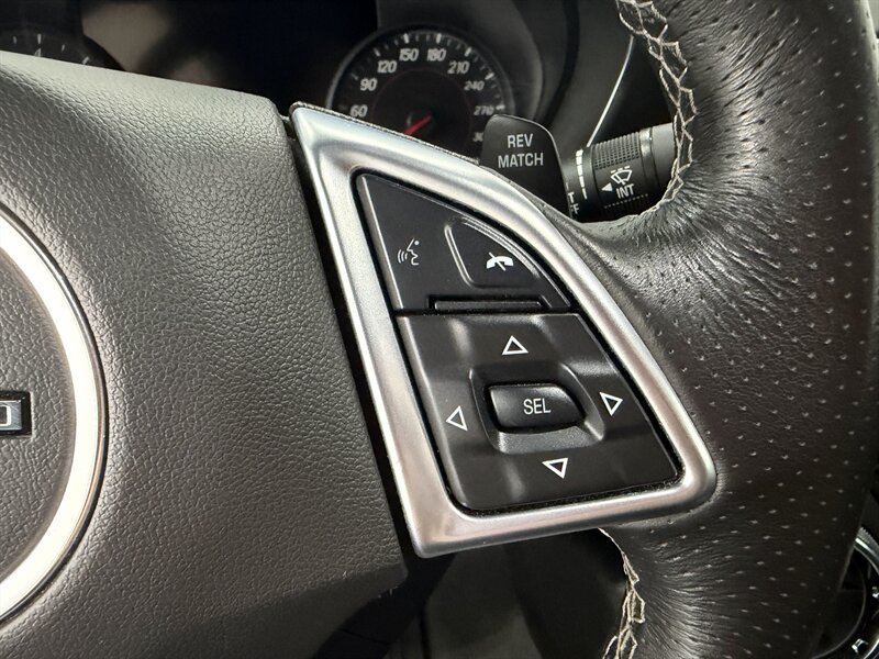 Used 2022 Chevrolet Camaro SS RWD image 10