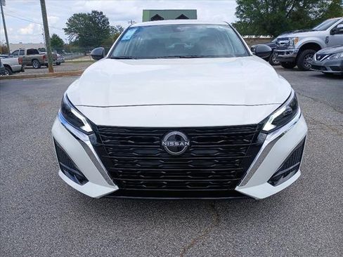 New 2025 Nissan Altima 2.5 S image 8