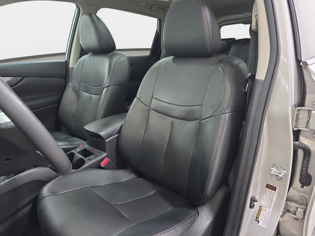 Used 2015 Nissan Rogue SL w/ SL Premium Package AWD/4WD image 14