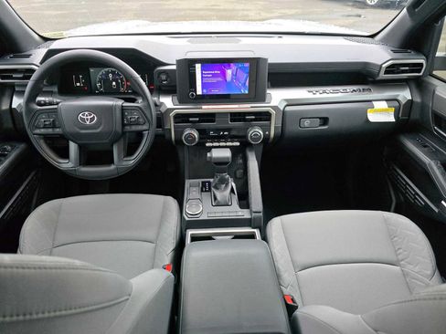 Certified 2025 Toyota Tacoma SR5 image 18