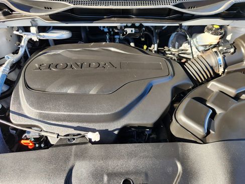 Certified 2023 Honda Odyssey Sport image 19