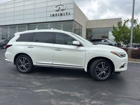 Used 2020 INFINITI QX60 Luxe w/ Sensory Package AWD/4WD image 7