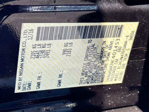 Used 2017 Nissan Maxima Platinum FWD image 34