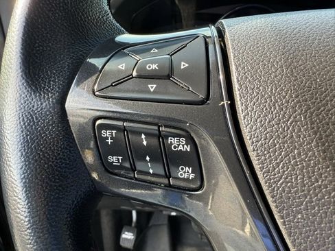 Used 2018 Ford Explorer Sport image 18