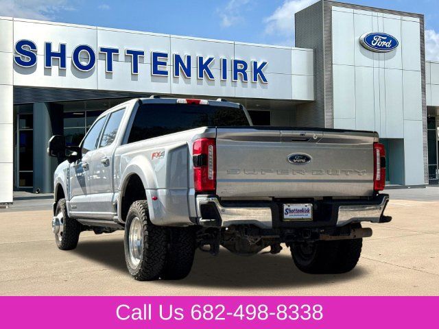 Used 2024 Ford F350 Lariat w/ Lariat Ultimate Package AWD/4WD image 7