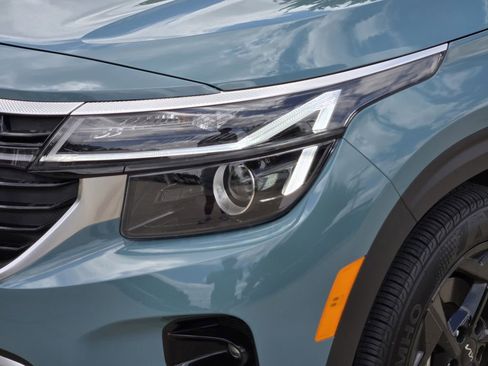 New 2026 Kia Seltos EX w/ EX Sunroof Package FWD image 7
