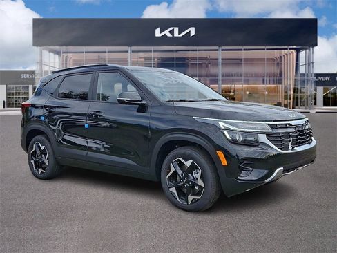 New 2026 Kia Seltos S image 1