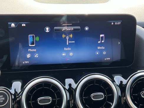 Used 2025 Mercedes-Benz GLA 250 image 24