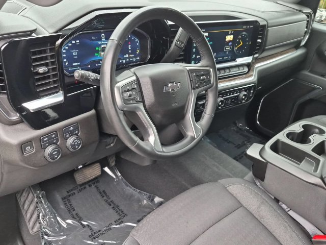 Certified 2024 Chevrolet Silverado 1500 RST AWD/4WD image 10