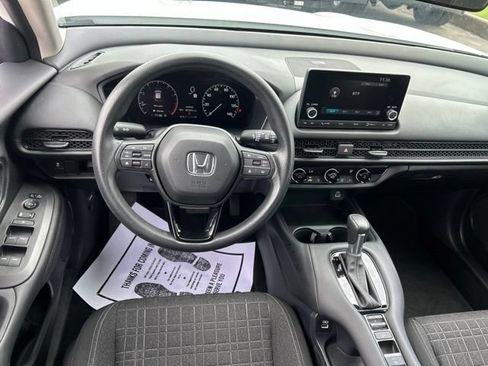 Used 2023 Honda HR-V LX image 25