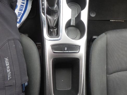 Used 2016 Chevrolet Cruze LT image 49