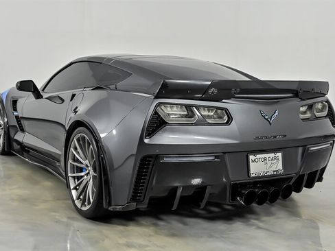 Used 2017 Chevrolet Corvette Grand Sport RWD image 8
