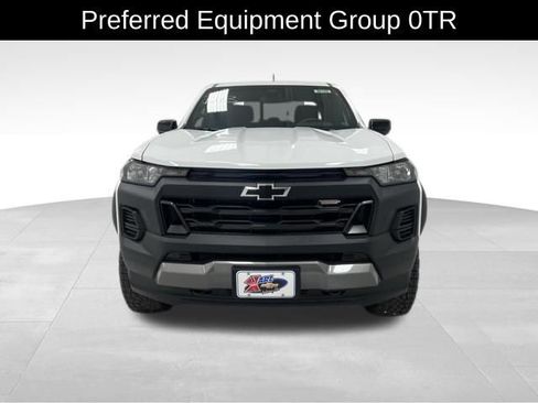 New 2026 Chevrolet Colorado Trail Boss AWD/4WD image 2