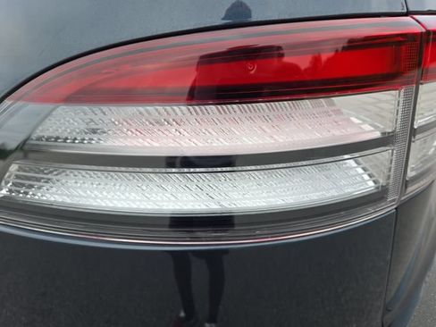 Used 2023 Lincoln Aviator Reserve w/ Equipment Group 201A AWD/4WD image 37