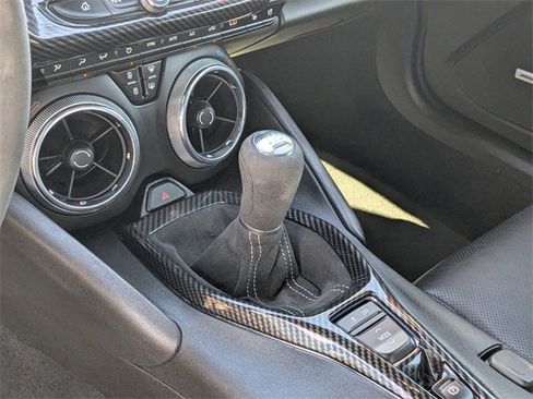 Used 2021 Chevrolet Camaro LT w/ 1LE Track Performance Package image 17