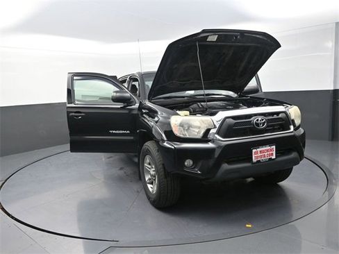 Used 2013 Toyota Tacoma PreRunner w/ SR5 Pkg image 35