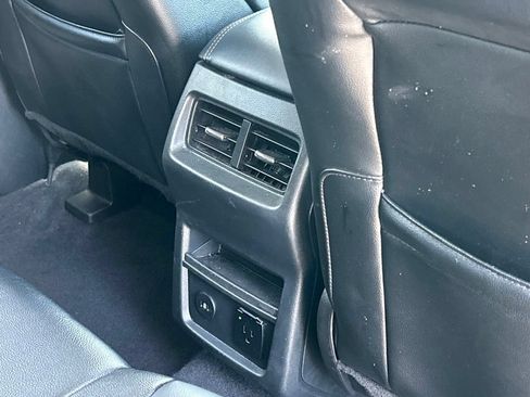 Used 2024 Ford Edge Titanium AWD/4WD image 46