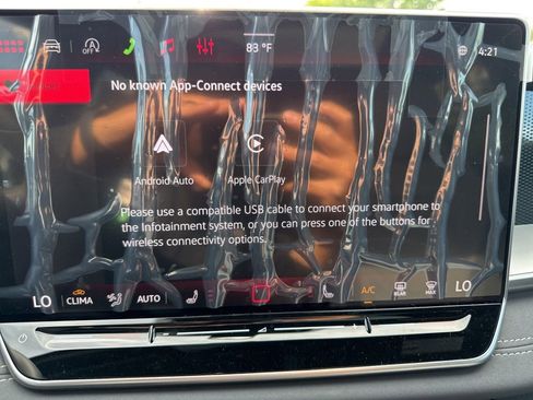 New 2026 Volkswagen Tiguan SE R-Line FWD image 29