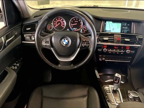 Used 2017 BMW X3 sDrive28i image 5