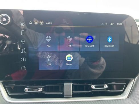 New 2026 Chevrolet Equinox LT w/ LPO, Floor Liner Package image 23