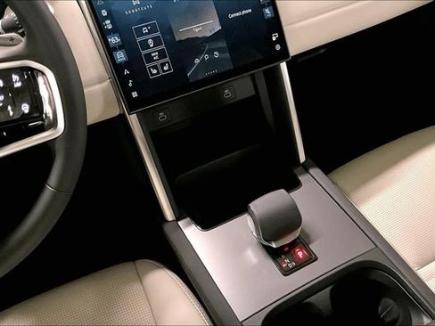 Certified 2025 Land Rover Discovery Sport S AWD/4WD image 19