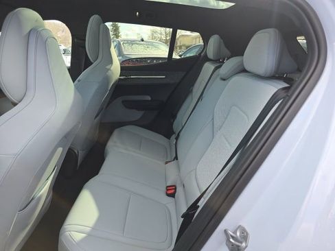 Certified 2025 Volvo EX30 Ultra w/ Climate Package image 23