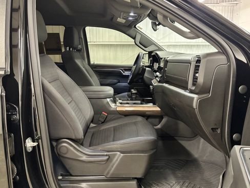 Used 2023 Chevrolet Silverado 1500 RST AWD/4WD image 22