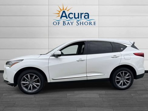 Used 2023 Acura RDX AWD w/ Technology Package image 4