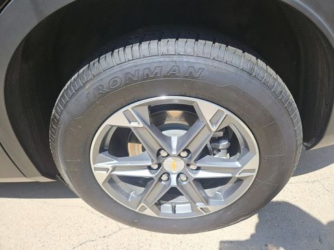 Used 2025 Chevrolet Blazer LT FWD image 25