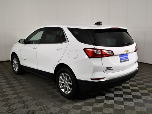 Used 2021 Chevrolet Equinox LT AWD/4WD image 8