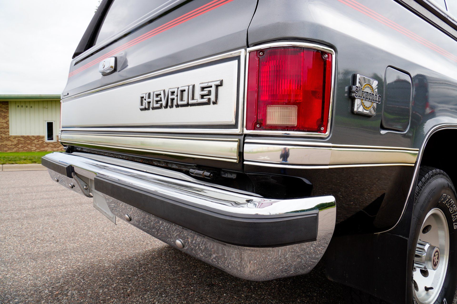Used 1987 Chevrolet Blazer 4WD image 32