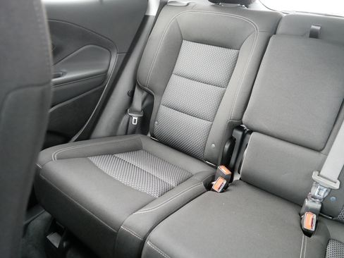 Used 2024 GMC Terrain SLE w/ Driver Convenience Package AWD/4WD image 12