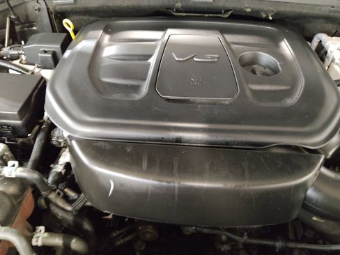 Used 2020 Jeep Grand Cherokee Altitude RWD image 30