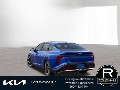New 2026 Kia K4 EX image 5