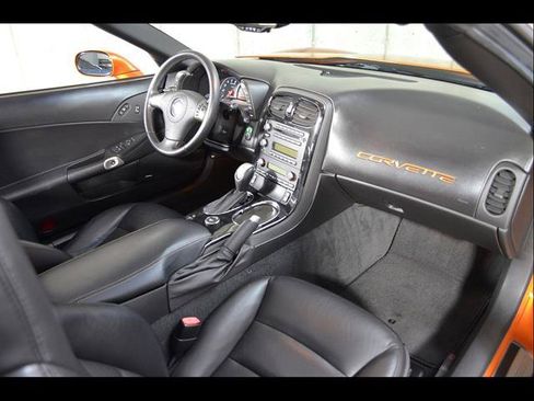 Used 2008 Chevrolet Corvette Convertible w/ Preferred Equipment Group RWD image 22