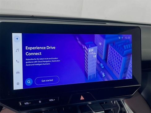 Certified 2024 Toyota Venza XLE image 14