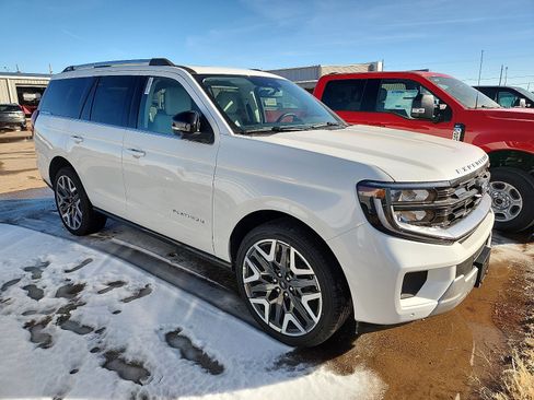 New 2026 Ford Expedition Platinum w/ Platinum Ultimate Package image 8