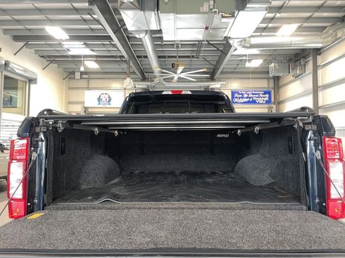 Used 2022 Ford F350 XLT w/ XLT Premium Package AWD/4WD image 6