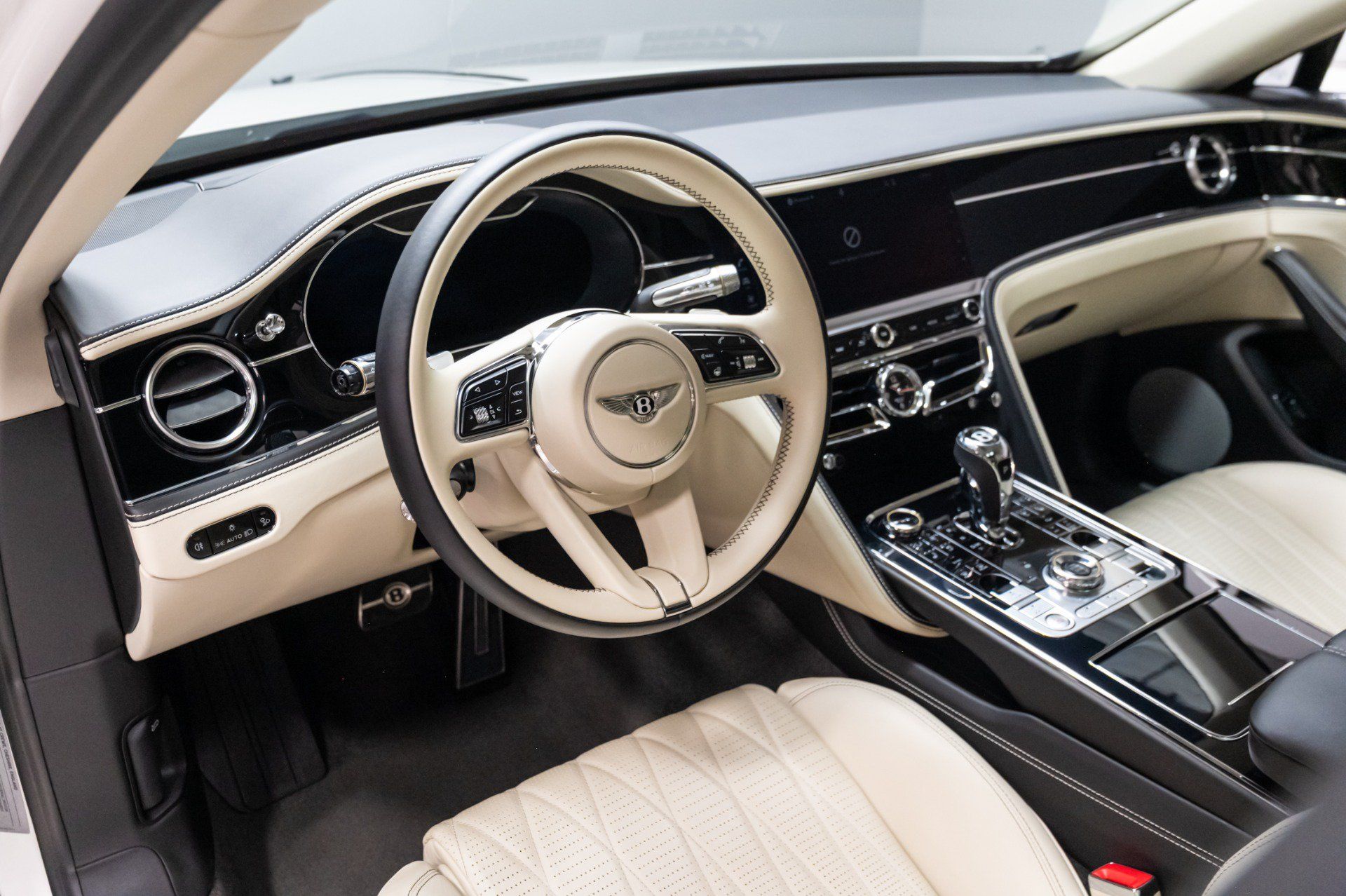 Used 2021 Bentley Flying Spur W12 AWD/4WD image 13