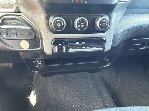 Used 2019 RAM 2500 Tradesman AWD/4WD image 19