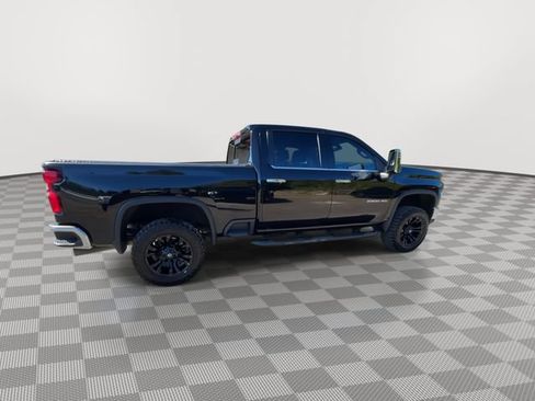 Used 2022 Chevrolet Silverado 2500 LTZ w/ LTZ Convenience Package AWD/4WD image 5